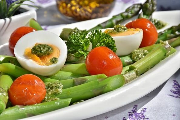 warzywa i jajka na dnę moczanową